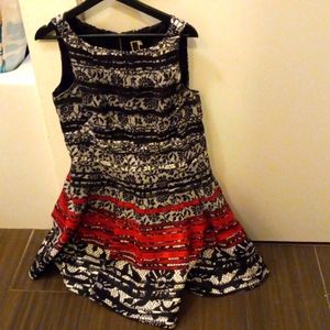 Julian Taylor gorgeous dress